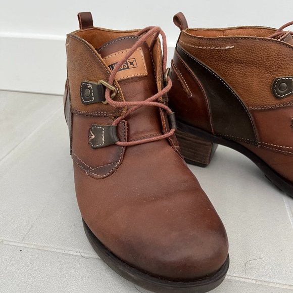 Pikolinos Lace-up bootie - Picture 3 of 3